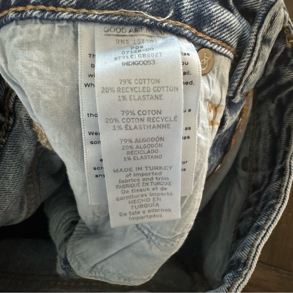 Good American bombshell shorts - Picture 8 of 11